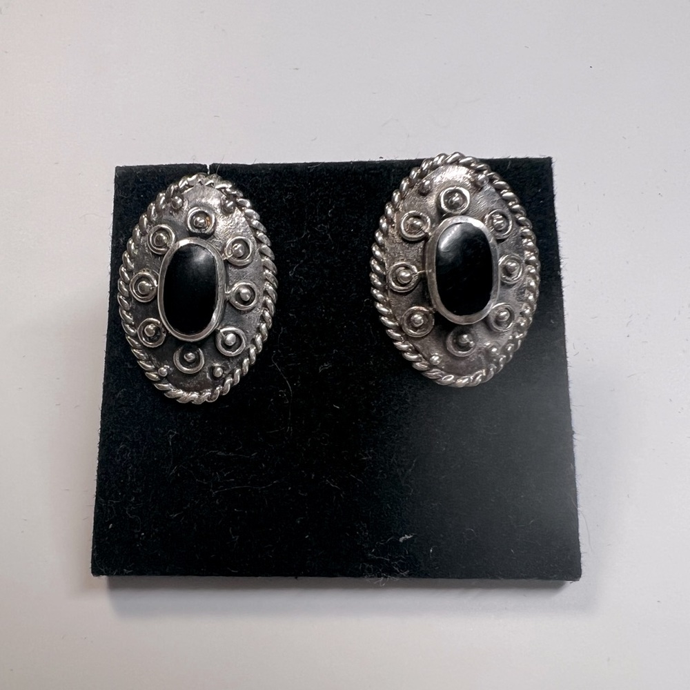 Sterling 925 and black stone earrings
